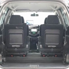 自社ローンで購入可能なお安いミニバン紹介(^^♪　😮MPV😮　室内広いなぁ😮の画像