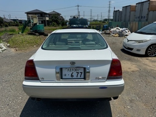 17マジェスタ　V8 車検付き