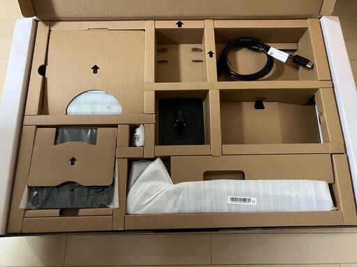 （パソコンモニター 31.5インチ、電源ケーブルなし）OMENOMEN by HP 32q 165Hz QHD