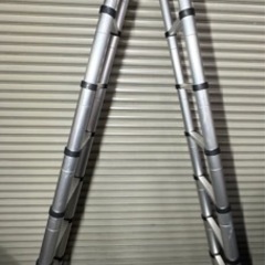 アルミ製伸縮式ハシゴ 脚立の画像