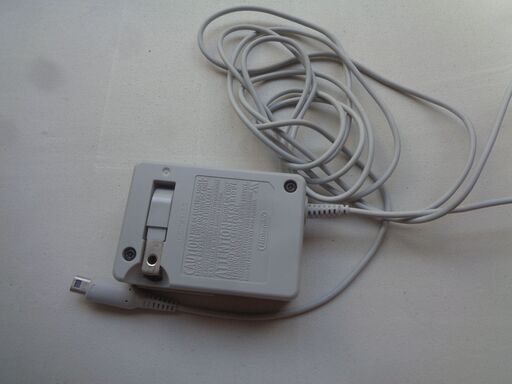 ニンテンドー3DS LL
