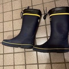 キッズ　レインシューズ24センチ
の画像