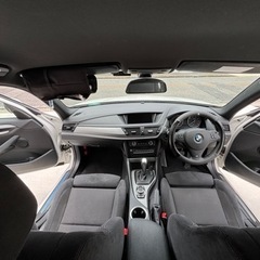 【　個人出品】　BMW X1の画像
