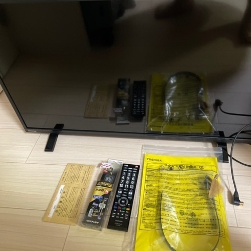 お話中　テレビ 東芝 REGZA  32型 2024年製