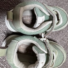 15センチ tete a teteの画像