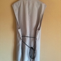 接触冷感 ベルト付きベストの画像