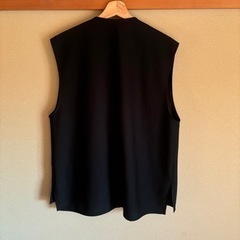 フロントカットZIPベストの画像