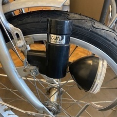 【スイング機能付き】3輪ワゴン　シルバーの画像