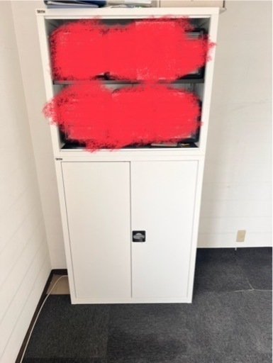 鍵付き書庫