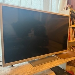 32インチ　
テレビ