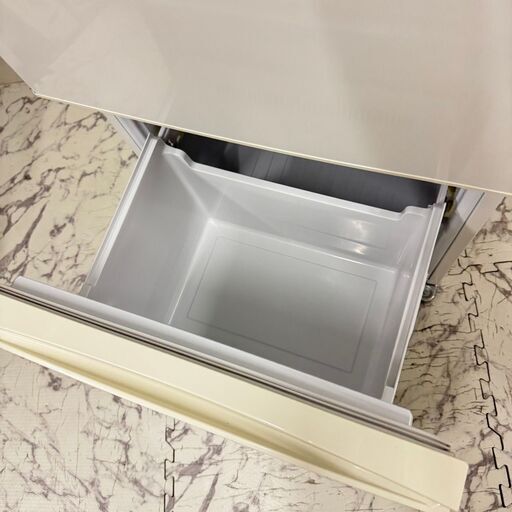  18588  AQUA 一人暮らし2D冷蔵庫 2017年製 157L ◆大阪市内・東大阪市他 6,000円以上ご購入で無料配達いたし