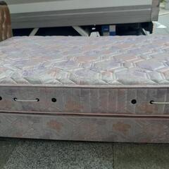 【引取先決まりました！】 シモンズ ベット セミダブル マットレス 2枚 ビューティーレスト ベッド SIMMONS bed の画像