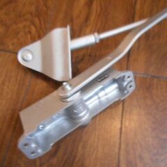 ドアクローザーの画像