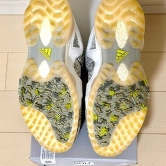 【美品】コードカオス ボア21 ゴルフシューズ 26.5（練習場で1度使用）の画像