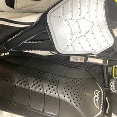 美品！　ライダースーツの画像