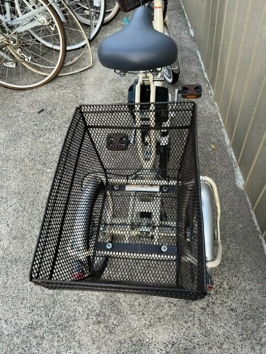 自転車 電動アシスト三輪車