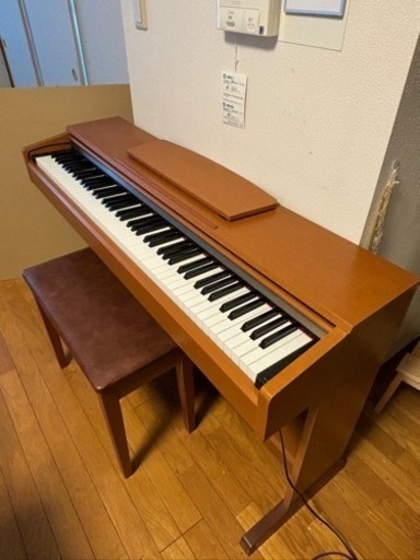 YAMAHA  電子ピアノ　　椅子付き