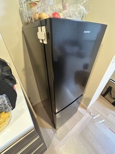 アイリスオーヤマ 
2ドア冷蔵庫 156L 右開き