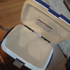 クーラーBOXの画像