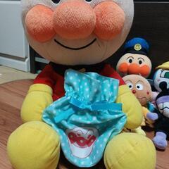 アンパンマンのぬいぐるみセットの画像