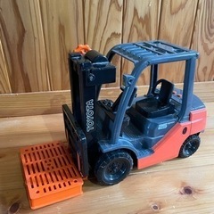 フォークリフトおもちゃ