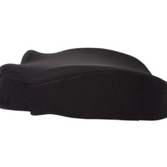 【お譲り決定】低反発オフィスクッション(背中当て)の画像