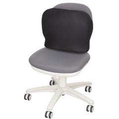 【お譲り決定】低反発オフィスクッション(背中当て)の画像