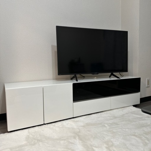 クラスティーナ　テレビボード