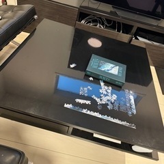 リビングテーブルの画像