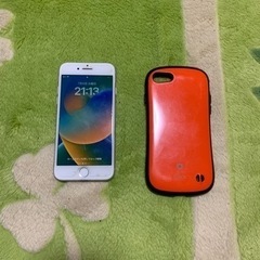 iPhone8 本体ケース付き