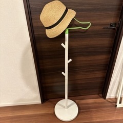 ハンガーポール(子供部屋)の画像