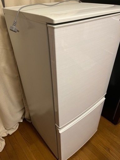 冷蔵庫 シャープ 2020年製 137L