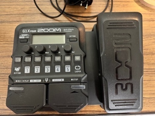 その他 ZOOM G1X FOUR