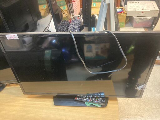 ☆中古￥11,800！SHARP　32インチ液晶テレビ　家電　2016年製　LC-32H30型　【BG065】
