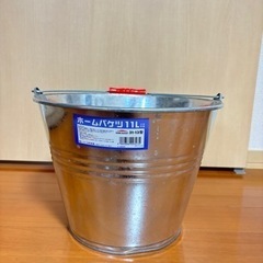 ホームバケツ11L(株式会社三和金属)