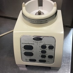 (今月内500円引き)オスターブレンダーの画像