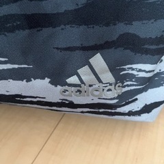 adidas バックパック 受け渡し決定の画像
