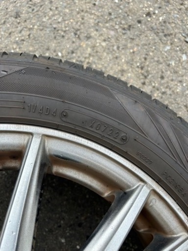 車のパーツ タイヤ、ホイール　アクアに使用　夏タイヤ