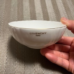 5個セット★美品★白＆ゴールドのフルーツボウル　果物皿　サラダボウル　小鉢　小皿　器 GIVENCHY PARIS　ジバンシィー パリの画像
