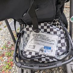 ベビーカー（折り畳み可）の画像