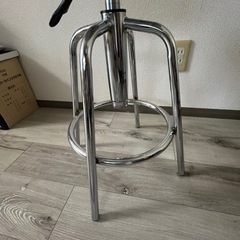 カウンターチェア2脚（先約ありキャンセル待ち） の画像