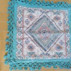 クッションカバー6枚セット　未使用　ゴブラン織　ロココ調柄フサ付き　輸入雑貨店で購入の画像