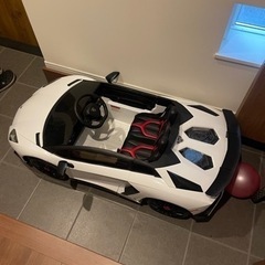 子供が乗れるランボルギーニ
