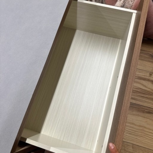 引き出し付き　シングルベッド