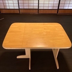 ナフコ　ダイニングテーブル　の画像