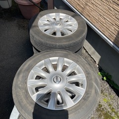車のパーツ タイヤ、ホイール
