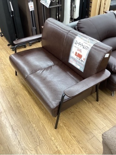 KG-21【新入荷　リサイクル品】2シーターアームソファ　ブラウン