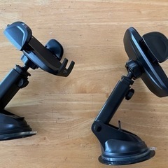 値下げしましたスマホホルダー2組の画像
