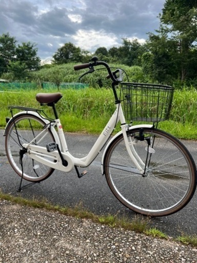 ほぼ新品名古屋市内配達無料26インチ自転車 クロスバイクシティサイクル