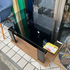 ガラステーブル　(B7-39)